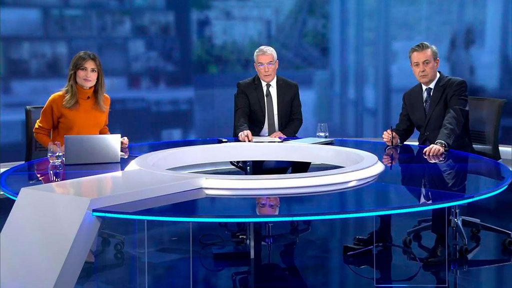 Con David Cantero, Leticia Iglesias y José Ribagorda Informativos Telecinco 2024 Mediodía 03/03/2024