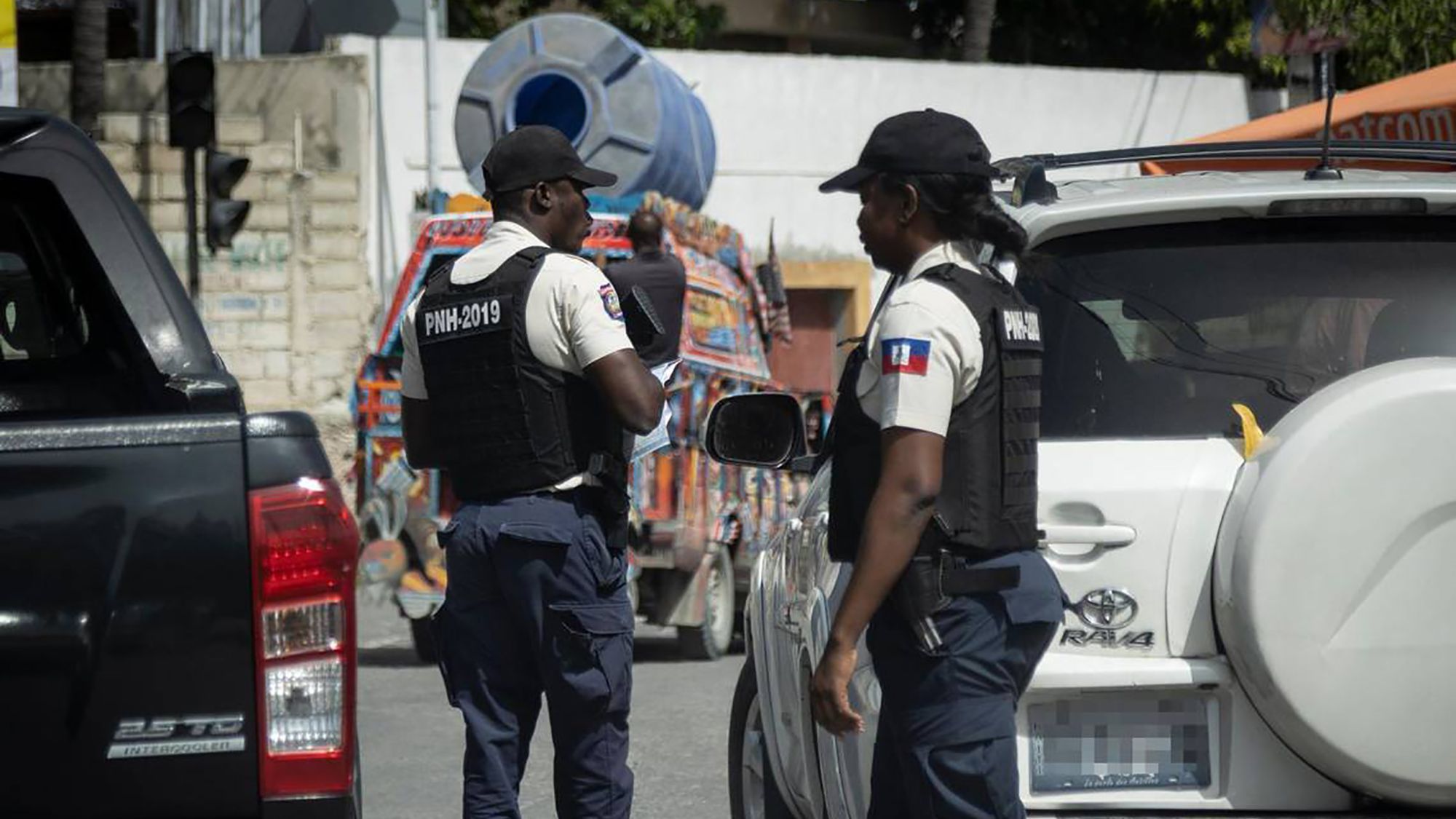 Las bandas criminales de Haití asaltan la Penitenciaría Nacional de Puerto Príncipe y liberan presos Las bandas criminales de Haití asaltan la Penitenciaría Nacional de Puerto Príncipe y liberan presos
