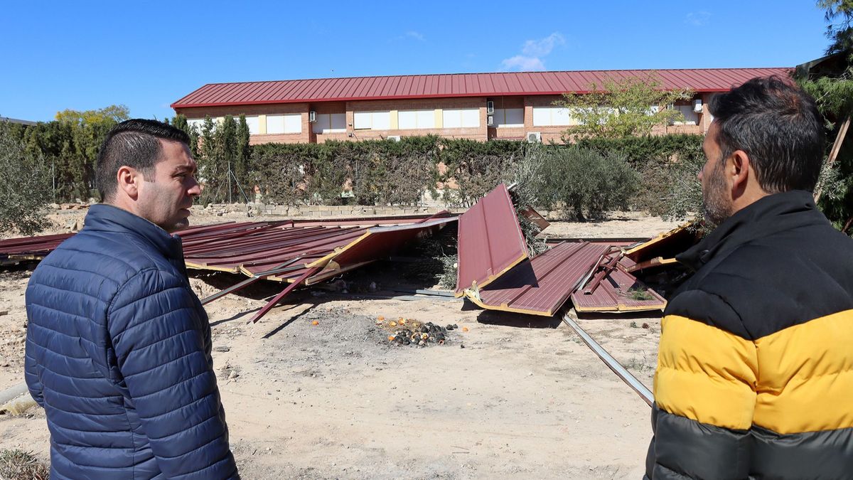 Los alumnos del colegio Vista Alegre de Las Torres de Cotillas, en Murcia, reubicados por los destrozos del fuerte viento