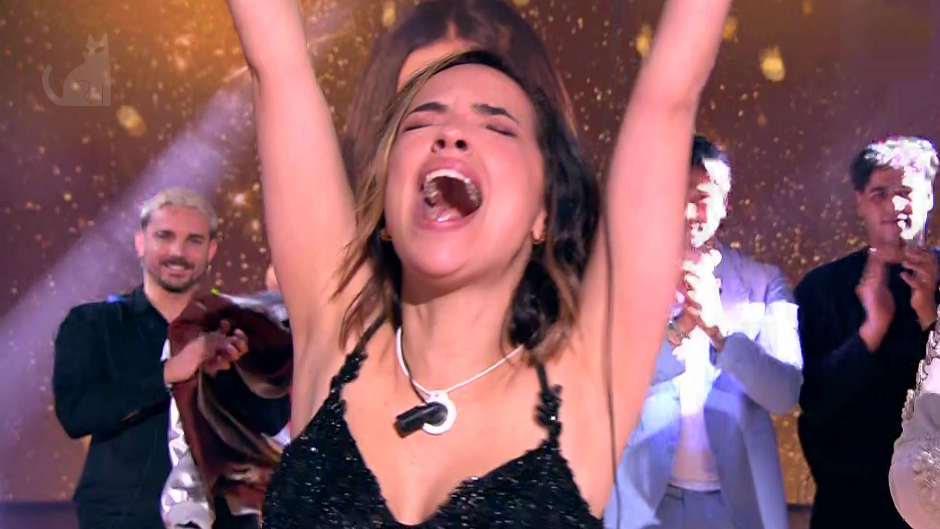 Lucía celebra su triunfo