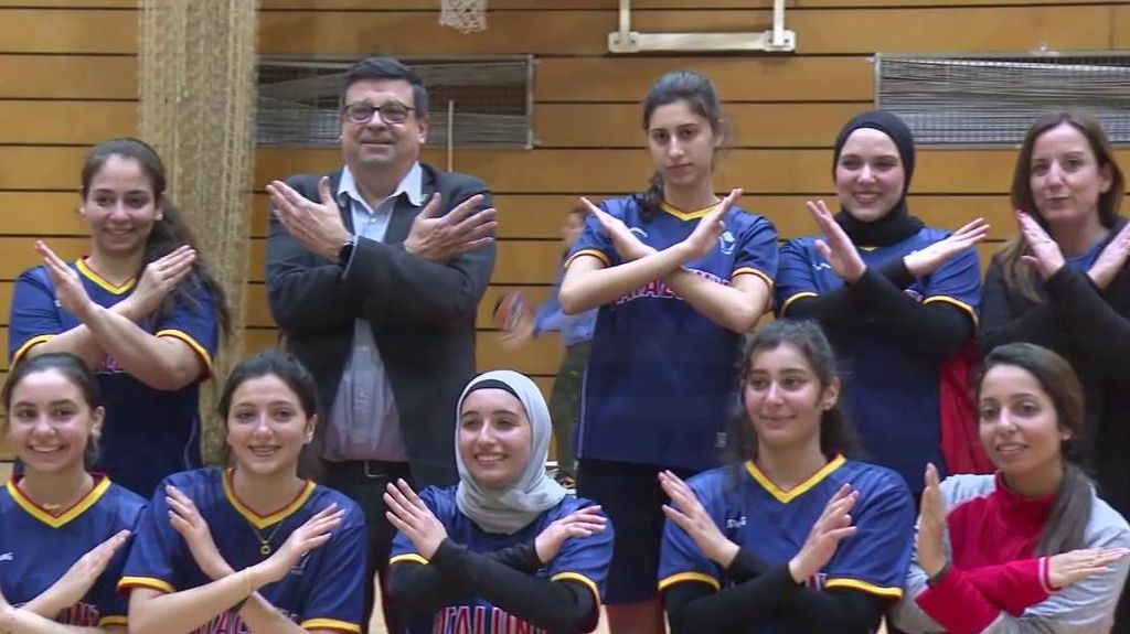 El baloncesto, el camino para una nueva vida de un grupo de refugiadas palestinas