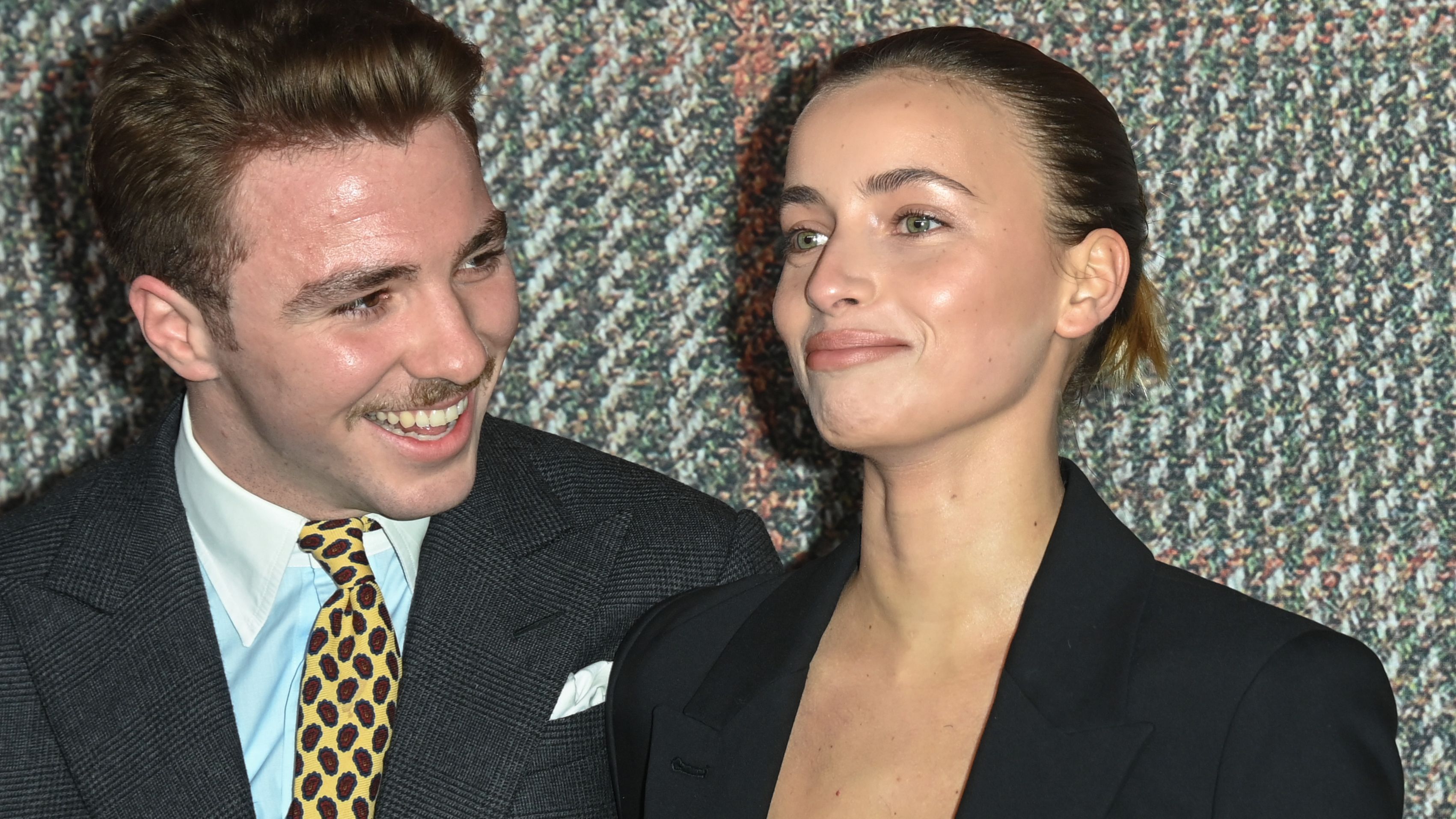 La pareja, cómplice y muy sonriente al posar juntos por primera vez
