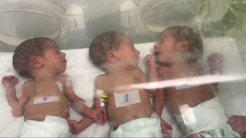 Las condiciones infrahumanas en los hospitales de Gaza: tres recién nacidos, en una misma incubadora en Rafah