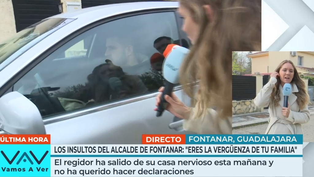 El alcalde de Fontanar reaparece nervioso ante la prensa y no quiere dar explicaciones tras el vídeo en el que insulta a una trabajadora municipal
