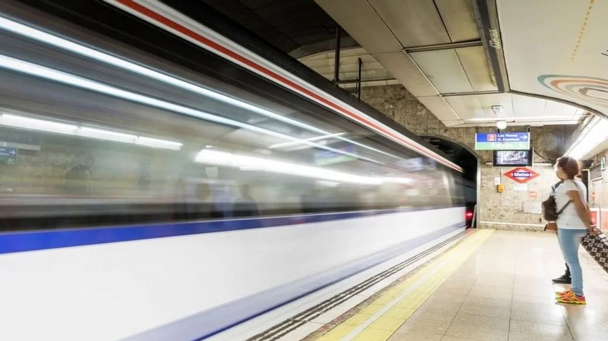 Metro de Madrid tendrá paros parciales este viernes por el 8M con servicios mínimos del 73%