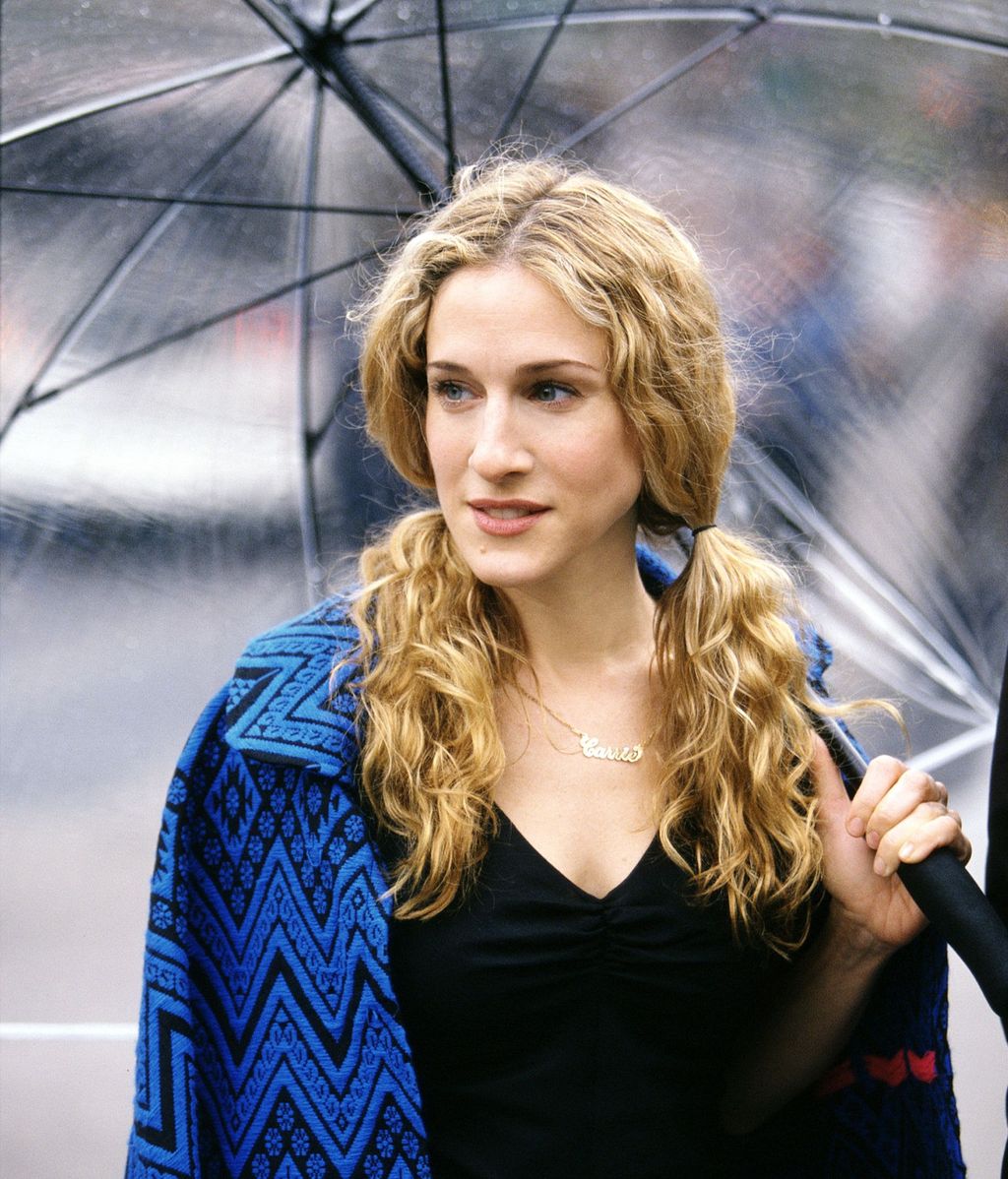 Sarah Jessica Parker con dos coletas. FUENTE: Cordonpress