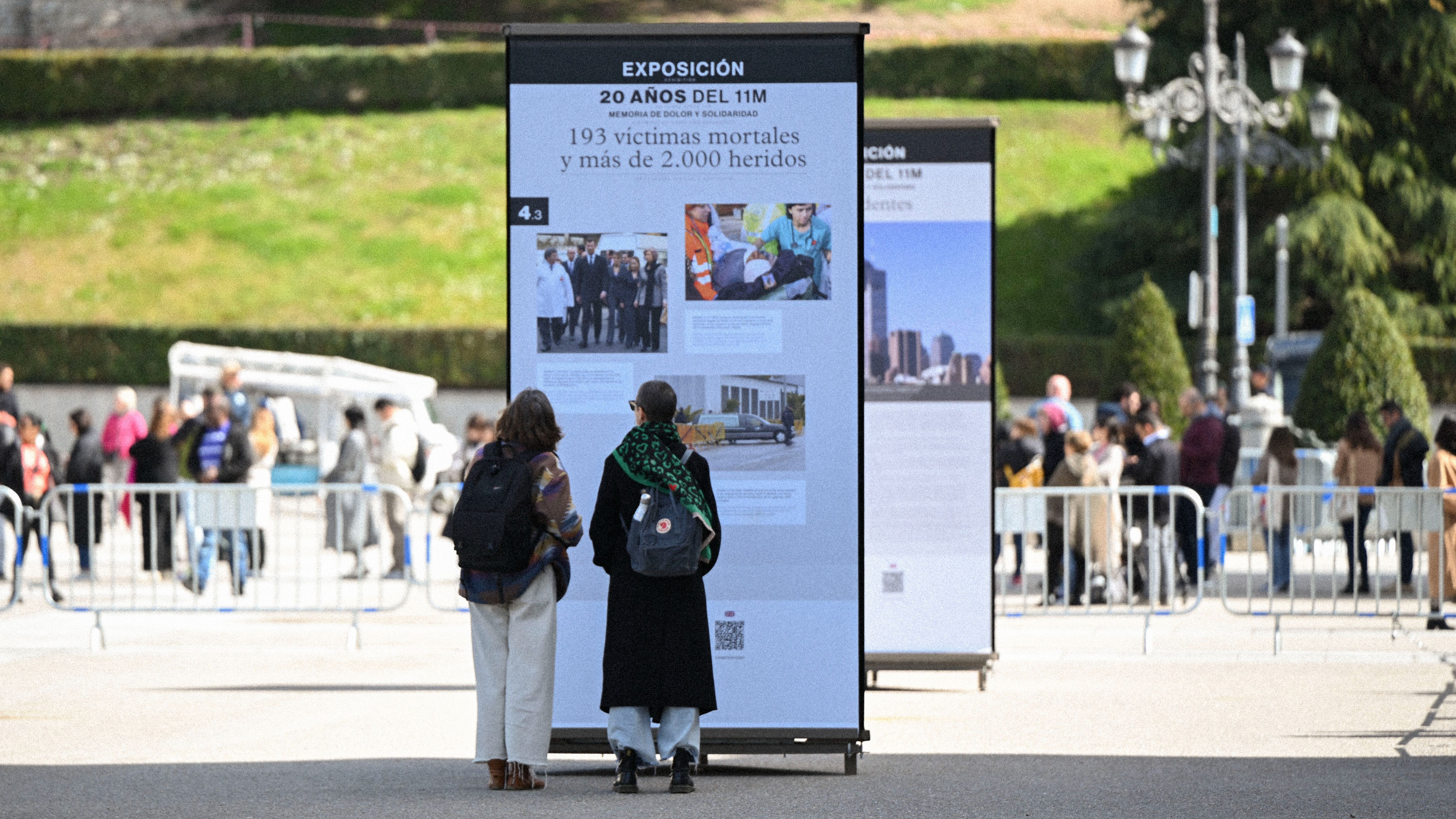 ‘20 años del 11M. Memoria de dolor y solidaridad’, en la Plaza de la Armería hasta el 21 de marzo