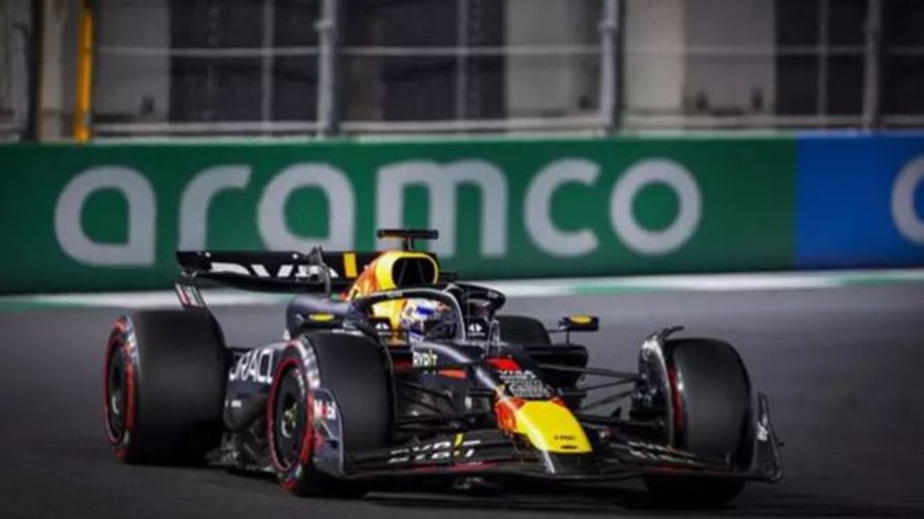 Fórmula 1/GP Arabia Saudí: Verstappen vence con otro paseo y Alonso termina quinto