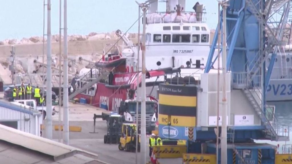 El barco español Open Arms llevará 200 toneladas de comida a Gaza en corredor humanitario