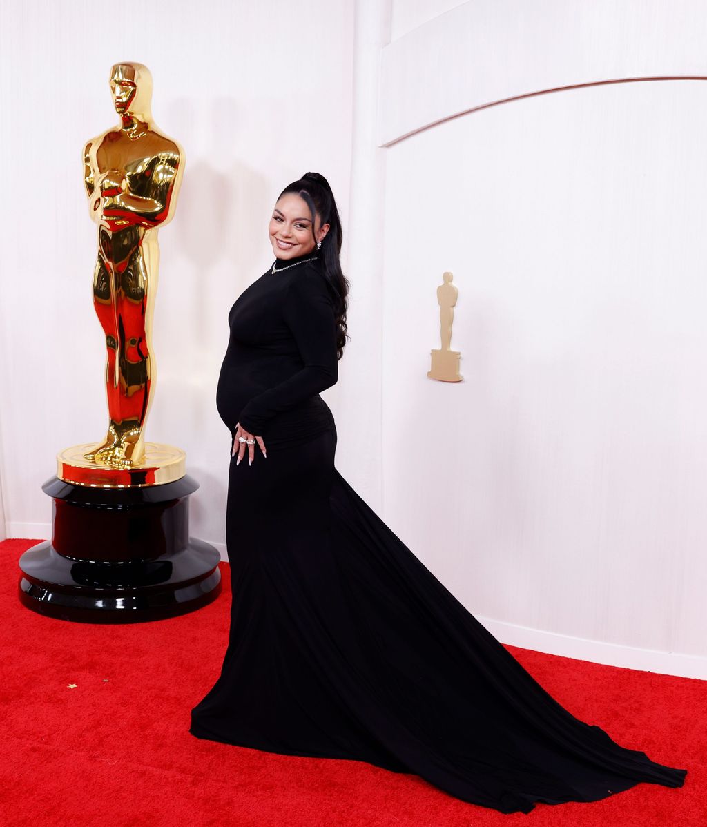Vanessa Hudgens, embarazada en los Premios Oscar 2024