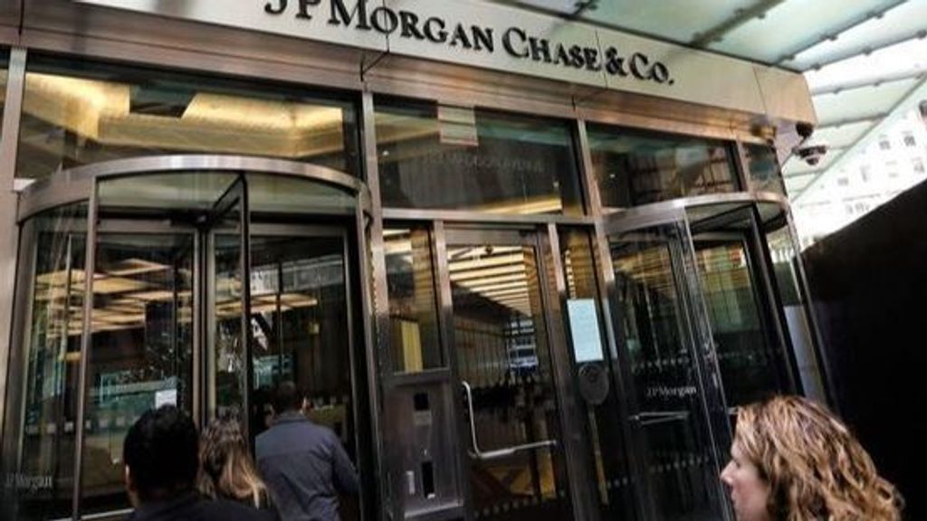 Millonaria multa a JP Morgan Chase por su "inadecuada" supervisión bursátil