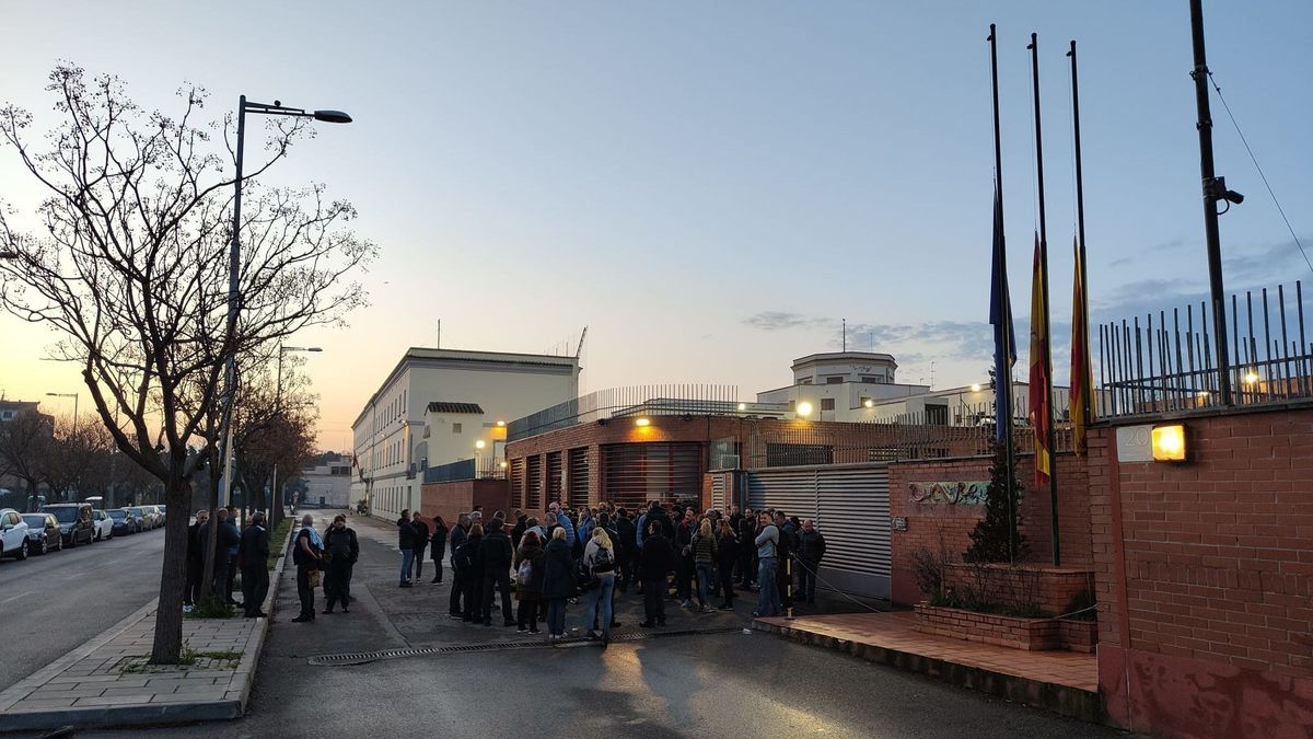 Concentración de funcionaros de prisiones por la muerte de una cocinera en la cárcel Mas d'Enric de Tarragona
