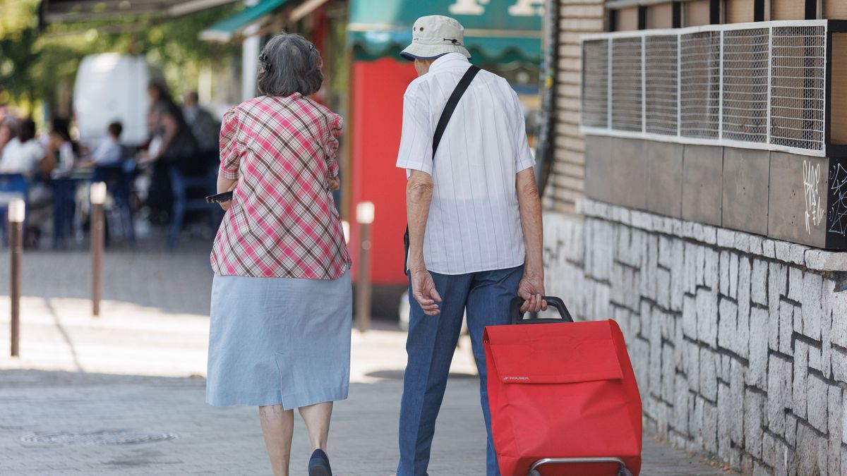 La solvencia de las familias mejora levemente, aunque sigue en niveles muy elevados