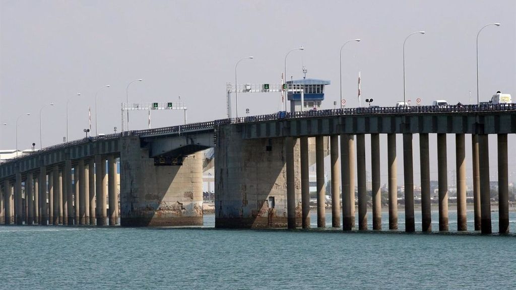 Puente José León de Carranza, en Cádiz, cerrado al tráfico desde el 17 de marzo de 2024 por obras