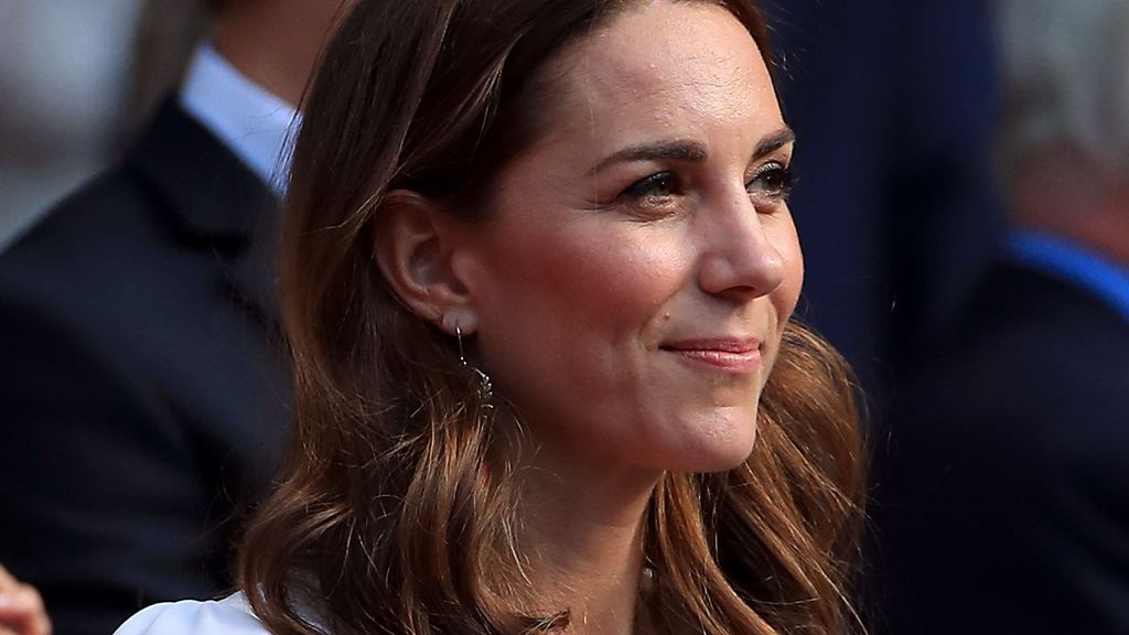 'The Sun' y 'TMZ' sacan a la luz una imagen de Guillermo y Kate Middleton tras la cirugía abdominal de la princesa