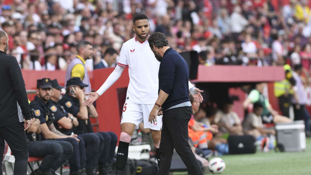 Víctor Orta, el pacificador entre En-Nesyri y Quique Sánchez Flores