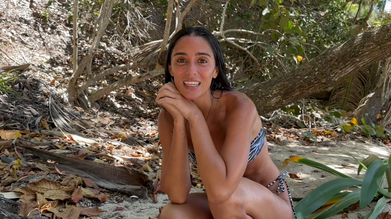 Claudia recuerda a sus padres en 'Supervivientes'