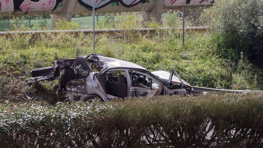 Los cuatro civiles fallecidos en el accidente de Los Palacios son vecinos de Barbate, Dos Hermanas, Ceuta y un extranjero