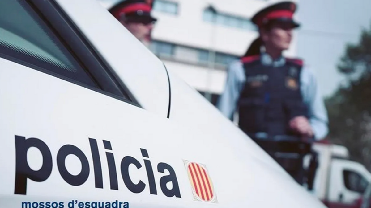 Los Mossos d'Esquadra detienen en Barcelona al autor de las filtraciones de datos de 140 agentes