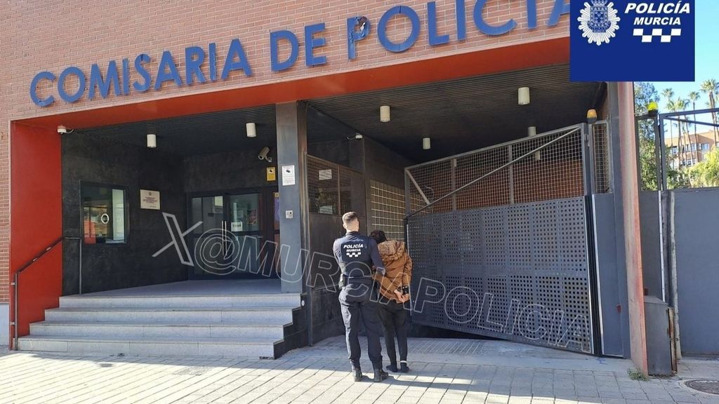 Fachada de la Comisaría de Policía Municipal de Murcia