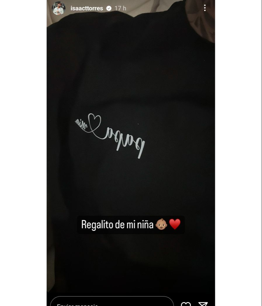 Isaac Torres enseña el regalo que ha recibido de su hija en común con Lucía Sánchez