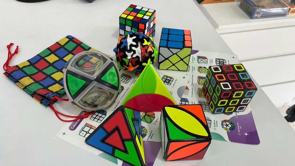 El cubo de Rubik tiene un sinfín de variedades y tamaños