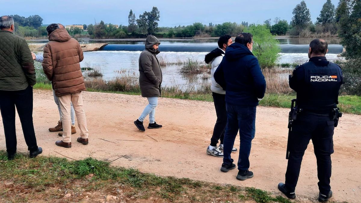 Sigue la búsqueda del menor desaparecido en el río Guadiana a su paso por Badajoz