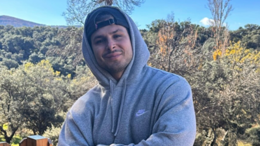 Alejandro Nieto se ha sometido a un nuevo cambio de look