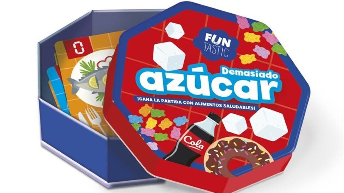 El juego contiene 68 cartas para identificar los alimentos con más azúcar