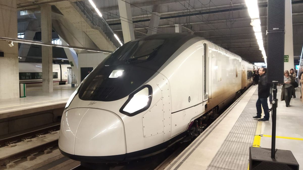 Estos refuerzos se centran en los trenes que conectan Vigo y A Coruña con Madrid y viceversa