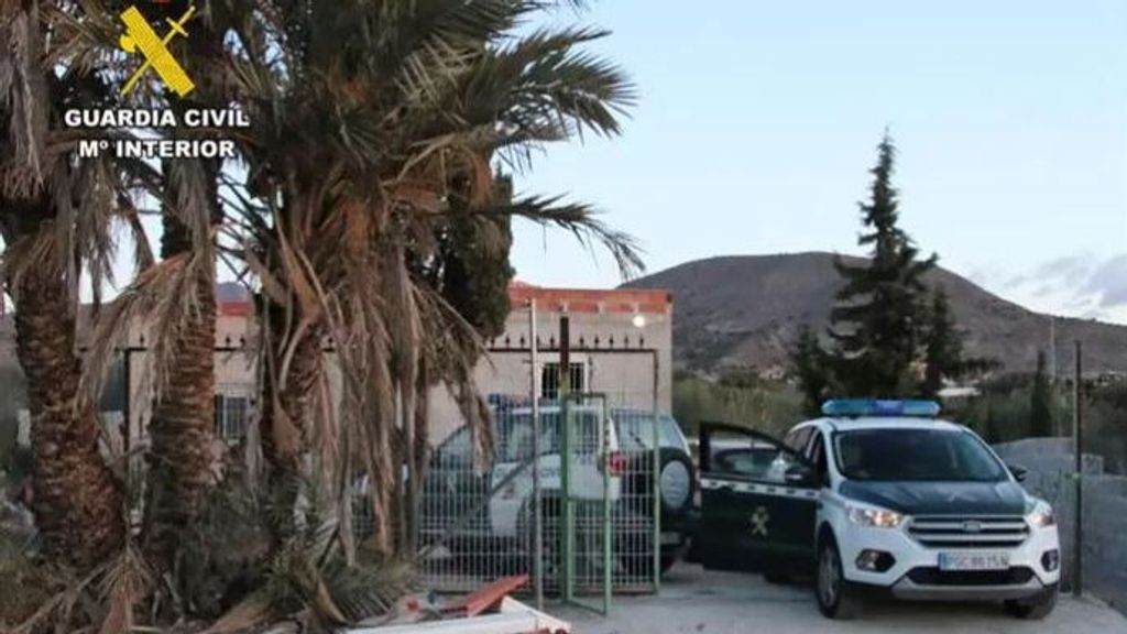La Guardia Civil libera a un hombre secuestrado en una vivienda de Fortuna, Murcia