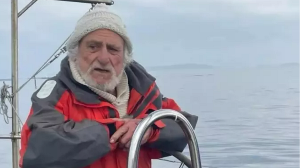 Fallece Javier Babé, capitán del velero 'La Peregrina', el barco del 'Reto Astrolabio'