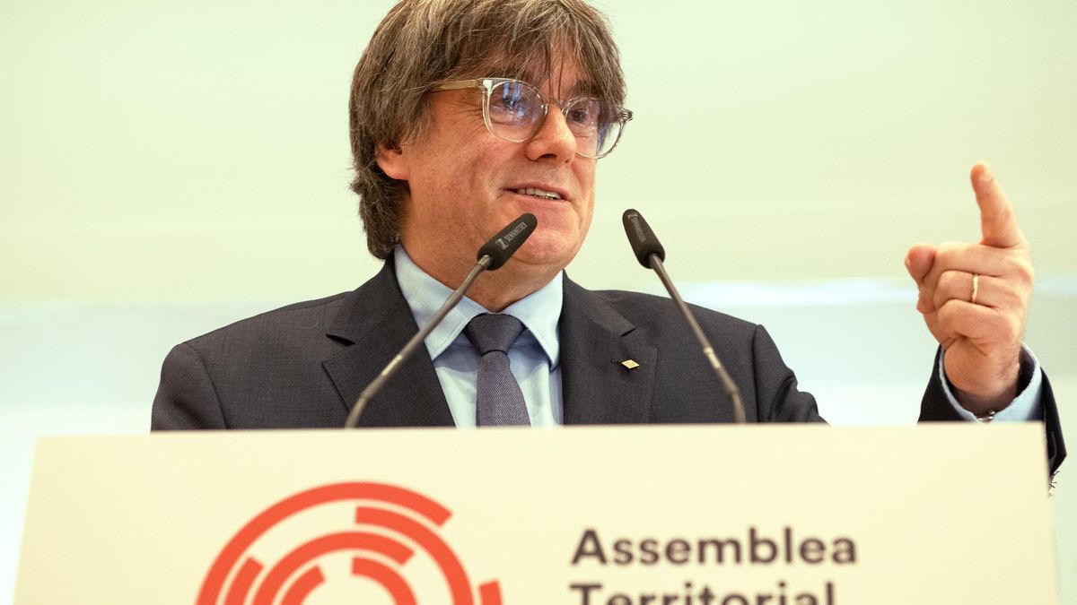 Archivo - El presidente del Consell de la República y expresidente catalán, Carles Puigdemont