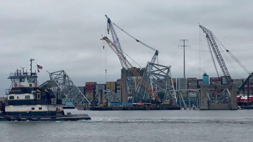 Abren una nueva vía tras el derrumbe del puente de Baltimore