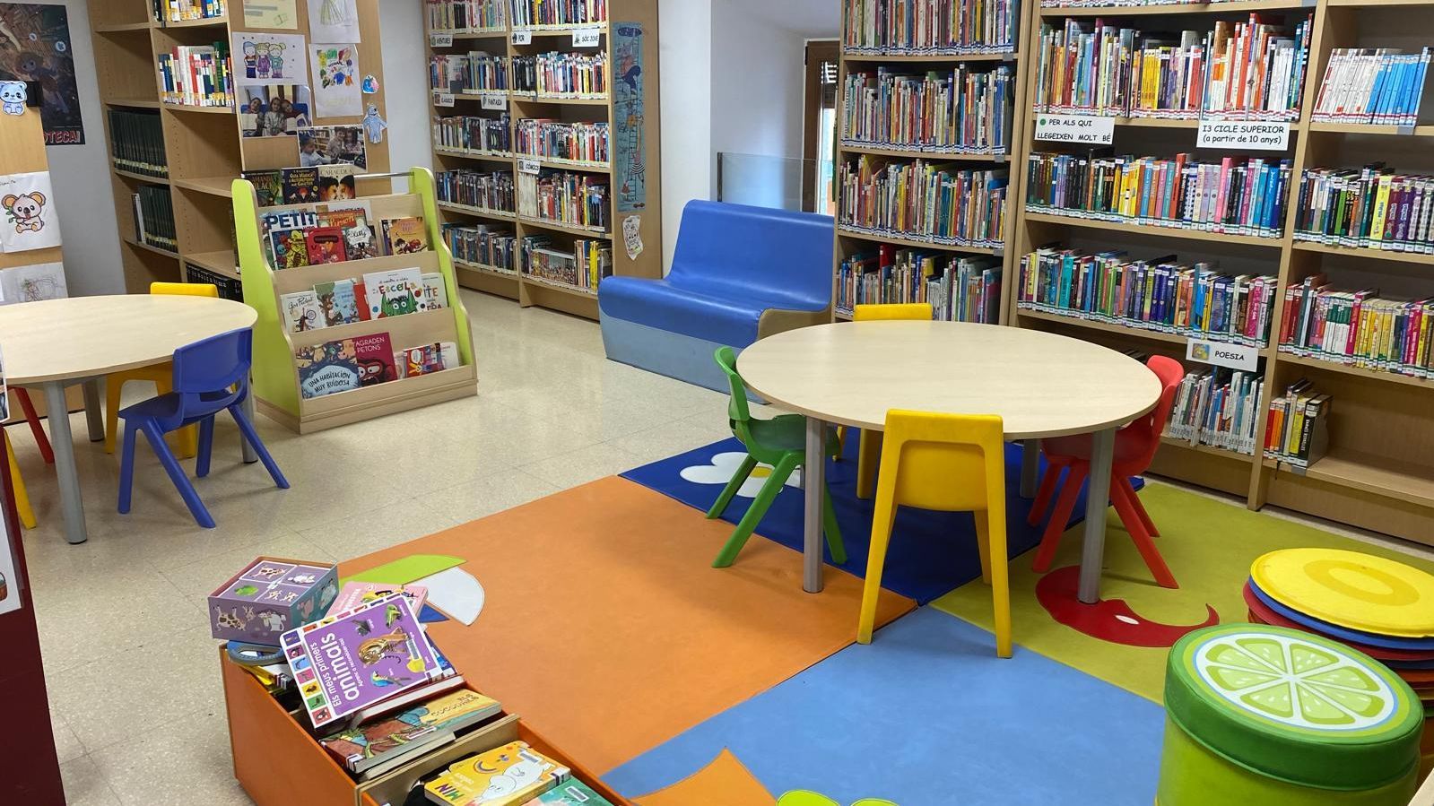 La laureada biblioteca de un pueblo catalán de 2.000 habitantes