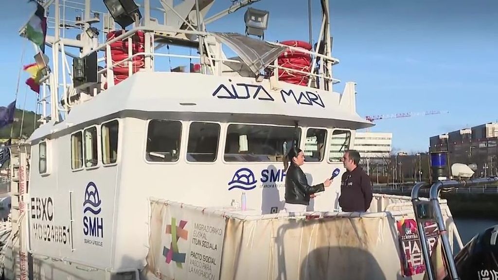 El Aita Mari, buque de la ONG Salvamento Marítimo Humanario, atraca en el puerto de Bilbao y permtirá visitas