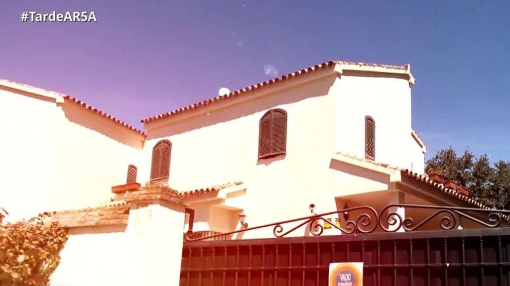 María del Monte e Inmaculada Casal podrían plantearse cambiar de casa tras el robo, según 'Informalia'