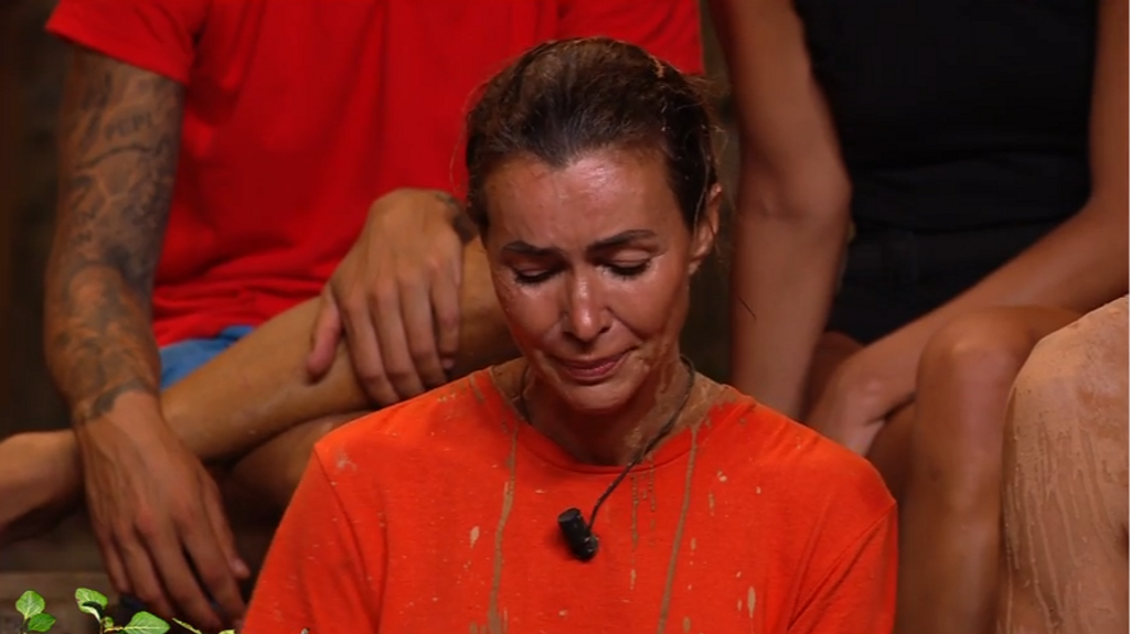Las lágrimas de Arantxa del Sol recodando a su madre momentos antes de ser desterrada a Playa Limbo: "Ha sido muy duro"