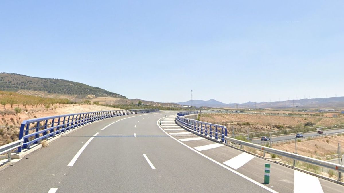 Carretera A-44 en Granada