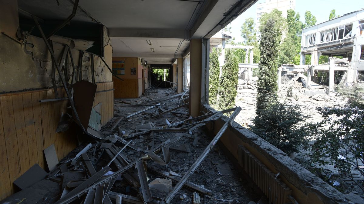 Seis muertos y diez heridos por un ataque con drones rusos en la ciudad ucraniana de Járkov