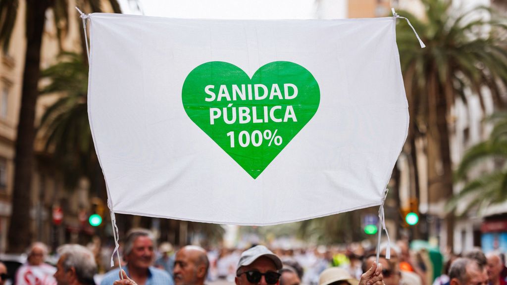 Manifestaciones en defensa de la sanidad pública en toda España: "La Sanidad no se vende, se defiende"