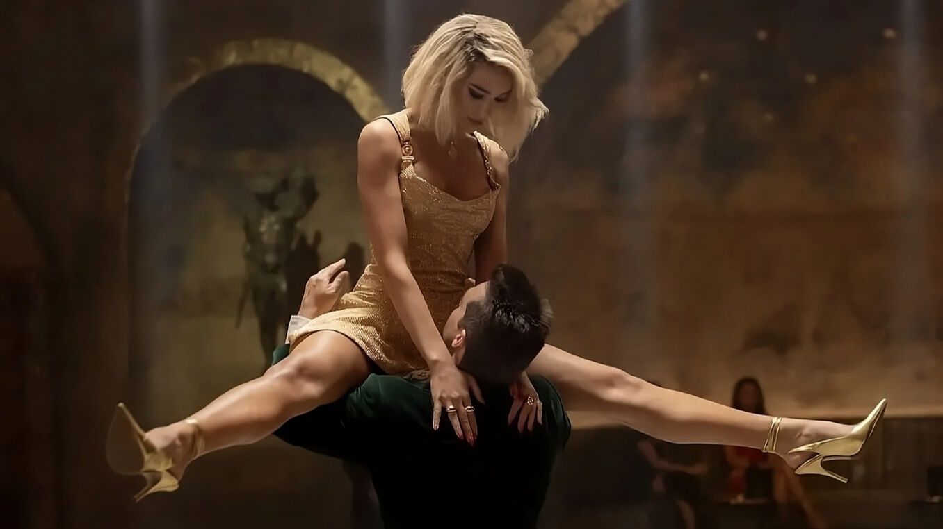 Dua Lipa y Henry Cavill