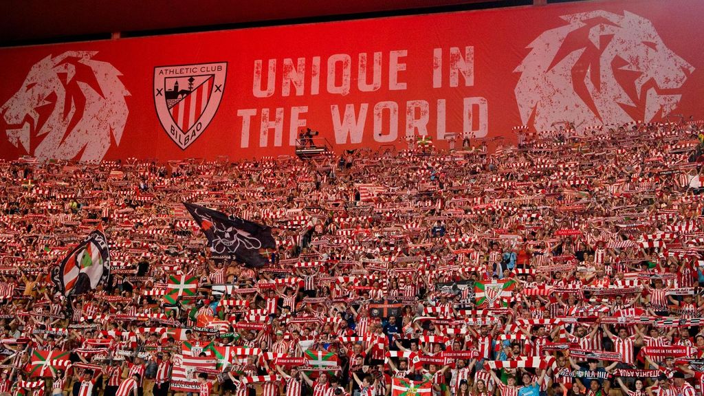 70.000 aficionados del Athletic se desplazaron a Sevilla, muchos de ellos sin entrada para La Cartuja