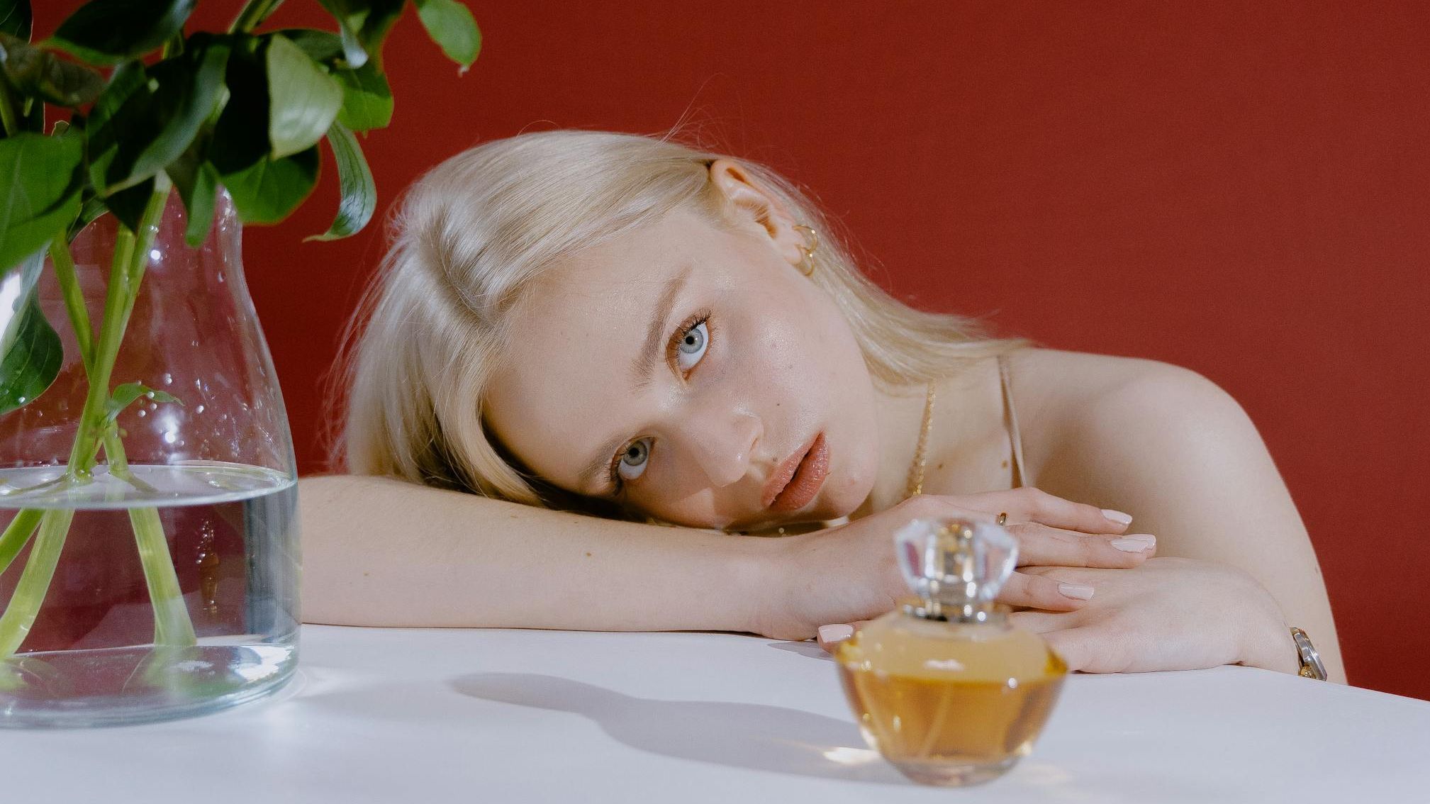 Cómo aumentar la intensidad de tu perfume. FUENTE: Pexels