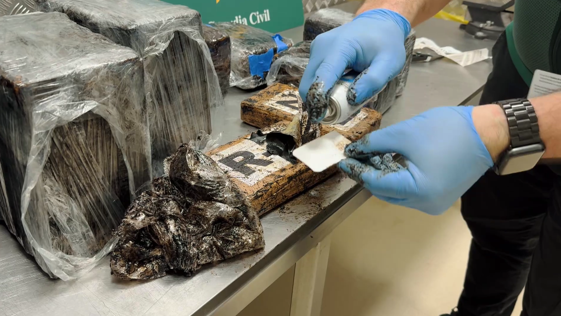 Test de drogas realizado por la Guardia Civil