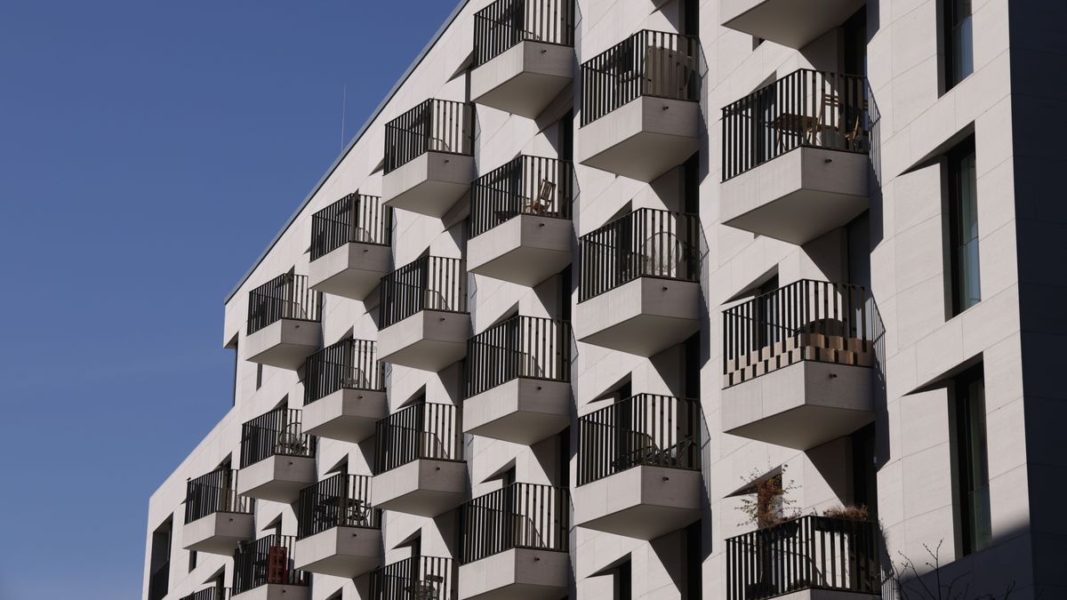 Quién está comprando en España edificios de vivienda para alquiler