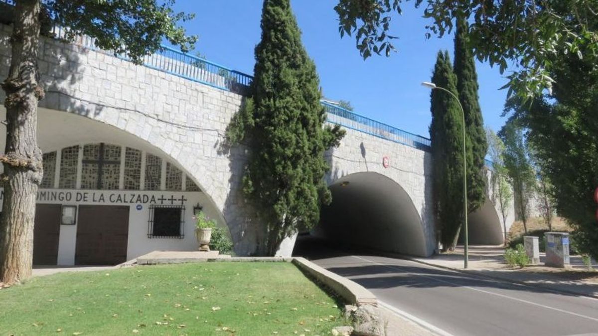 La historia detrás de la capilla de Santo Domingo de la Calzada, construida debajo de un túnel de la M-30