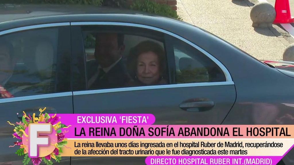 La Reina Sofía abandona el hospital tras su ingreso