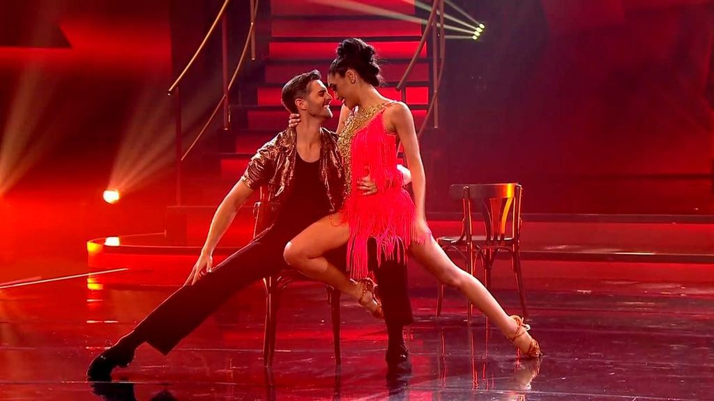 El baile favorito de Athenea Pérez para la final: un chachachá Bailando con las estrellas 2024 Top Vídeos 170