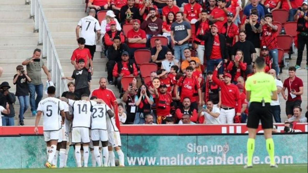 La Policía Nacional ha idenficado a un menor acusado de realizar gestos racistas en el partido entre el RCD Mallorca y el Real Madrid